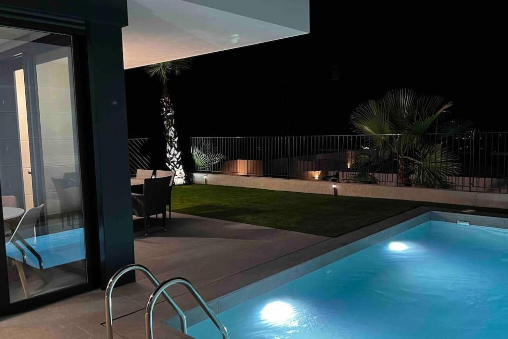 فيلا Casa Con Piscina Privada بولوب المظهر الخارجي الصورة